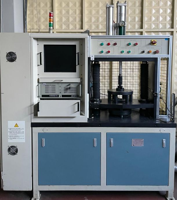 Hysteresis Test Machine